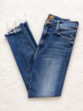 MOTHER Stunner Zipped Ankle Fray Denim Jeans